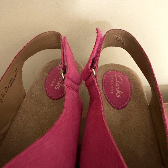 CLARKS Caslynn Diem Leather Slingback Wedge Sandal 8.5W Fuchsia nubuck pink EUC - Picture 15 of 15